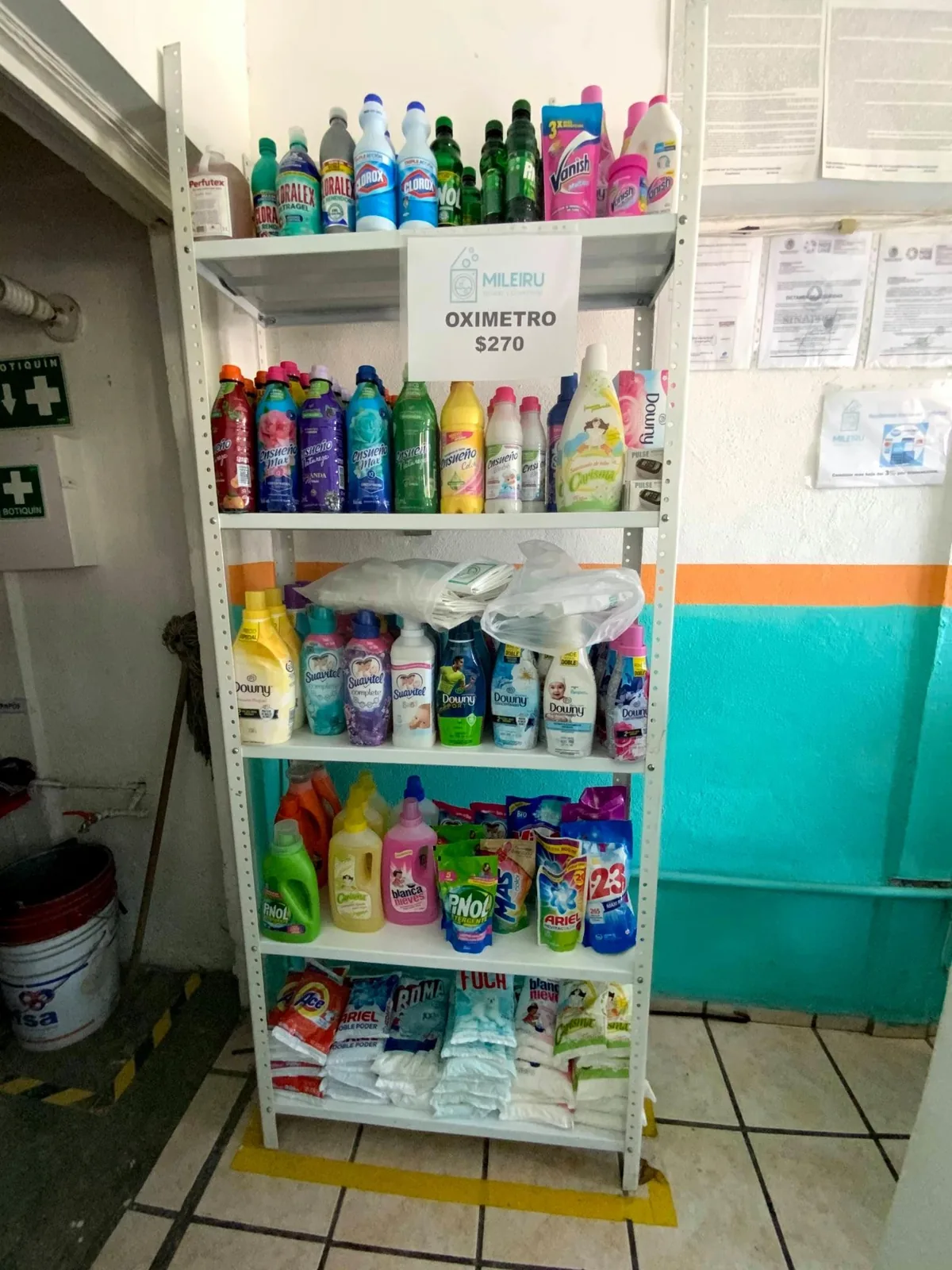 Productos de lavado en mostrador
